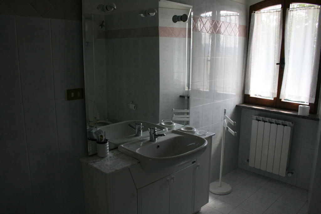 Agriturismo Colle Del Sole San Martino in Colle  Chambre photo